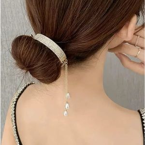 🔥NWOT RHINESTONE WRAP AROUND HAIR CLIP W/ DANGLE PEARL AND GOLD ACCENT